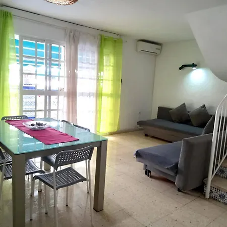 Duplex In From Of The Sea Apartment *
